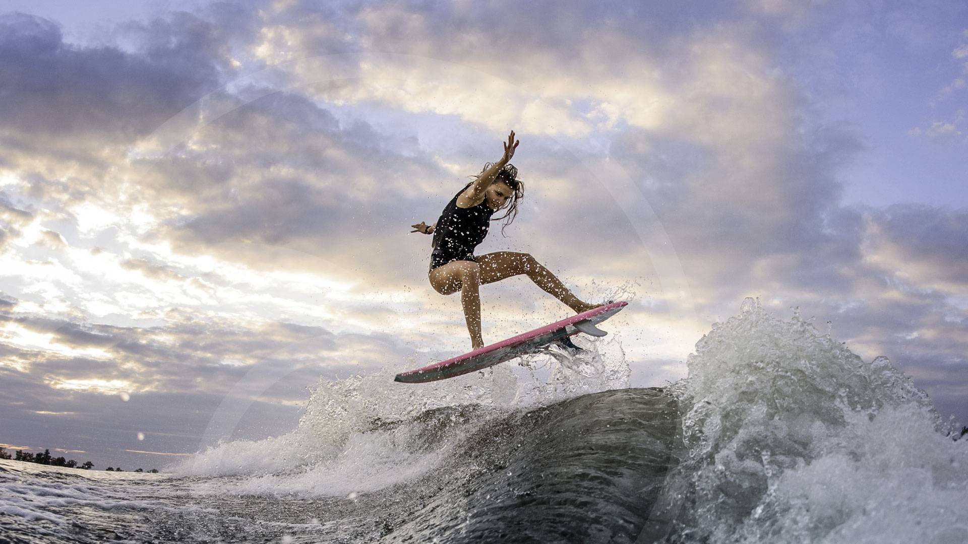 ItMackin Women's Surfwear